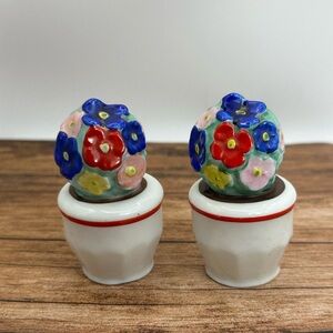 Vintage Porcelain Flower Pot Salt & Pepper Shakers made in Czechoslovakia